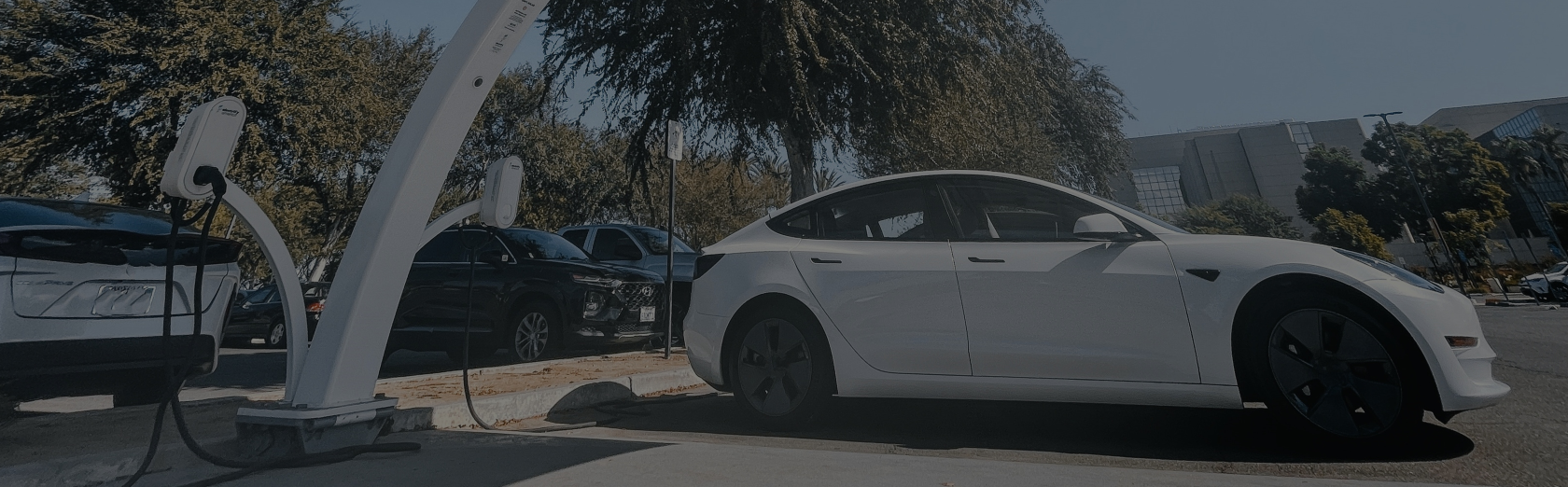 安聯Tesla電動車保險